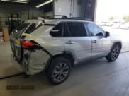 ✅ 2024 Toyota RAV4 Hybrid XLE Premium • VIN: 4T3B6RFV6RU142327 • Lot: 81604395. Wystawiony na Copart z przebiegiem 55 748 mil. Bezpłatny archiwum sprzedaży aukcyjnych z USA i szczegółowy raport historii pojazdu na DreamBid. Zdjęcie 3.