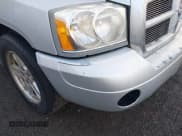 ✅ 2005 Dodge Dakota ST • VIN: 1D7HW28N65S130251 • Лот: 43622144. Опубликован ранее на IAAI с пробегом 205 489 миль. Бесплатный доступ к архиву аукционных продаж из США и подробный отчёт об истории автомобиля на DreamBid. Изображение 14.