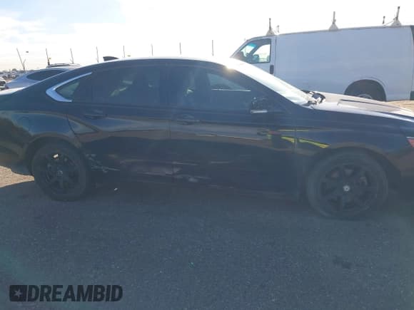 ✅ 2016 Chevrolet Impala LT • VIN: 2G1115S33G9120924 • Лот: 43356464. Опубликован ранее на IAAI с пробегом 117 561 миль. Бесплатный доступ к архиву аукционных продаж из США и подробный отчёт об истории автомобиля на DreamBid. Изображение 13.