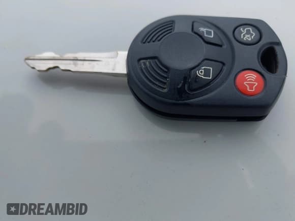 ✅ 2012 Ford Fusion Hybrid • VIN: 3FADP0L34CR187496 • Lot: 43030300. Listed on IAAI with 120,098 mi. Free auction sales archive from the USA and detailed vehicle history report at DreamBid. Image 11.