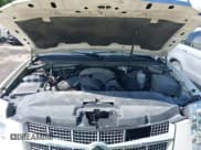 ✅ 2013 Cadillac Escalade ESV Platinum Edition • VIN: 1GYS4KEF2DR153626 • Lot: 42269429. Listed on IAAI with 252,875 mi. Free auction sales archive from the USA and detailed vehicle history report at DreamBid. Image 10.