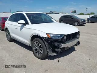 ✅ 2021 Audi Q5 Premium • VIN: WA1AAAFY5M2004232 • Lot: 42619623. Wystawiony na IAAI z przebiegiem 26 787 mil. Bezpłatny archiwum sprzedaży aukcyjnych z USA i szczegółowy raport historii pojazdu na DreamBid. Zdjęcie 1.