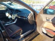 ✅ 2017 Acura TLX • VIN: 19UUB1F38HA010382 • Lot: 43499280. Listed on IAAI with 136,127 mi. Free auction sales archive from the USA and detailed vehicle history report at DreamBid. Image 5.