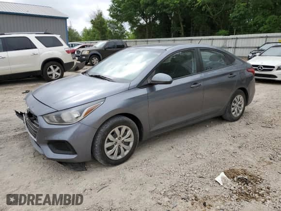 2018 Hyundai Accent SEL с VIN 3KPC24A39JE025057, выставлен на аукционе Copart как лот 51332914 с пробегом 59 086 миль миль и . История ставок и продаж доступна на DreamBid. Изображение 1.