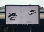 ✅ 2020 Tesla Model 3 Long Range • VIN: 5YJ3E1EB6LF618931 • Lot: 41867451. Wystawiony na IAAI z przebiegiem 47 502 mil. Bezpłatny archiwum sprzedaży aukcyjnych z USA i szczegółowy raport historii pojazdu na DreamBid. Zdjęcie 18.