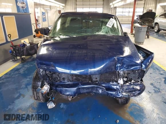 ✅ 2002 Chevrolet Blazer LS • VIN: 1GNCS13W4Y2188977 • Lot: 85123974. Wystawiony na Copart z przebiegiem 158 536 mil. Bezpłatny archiwum sprzedaży aukcyjnych z USA i szczegółowy raport historii pojazdu na DreamBid. Zdjęcie 5.