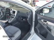 ✅ 2009 Toyota Matrix • VIN: 2T1KU40E19C171049 • Lot: 43636752. Wystawiony na IAAI z przebiegiem 177 375 mil. Bezpłatny archiwum sprzedaży aukcyjnych z USA i szczegółowy raport historii pojazdu na DreamBid. Zdjęcie 5.