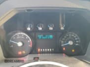 ✅ 2015 Ford F-350 XL • VIN: 1FTBF3B65FEB74202 • Lot: 84150464. Wystawiony na Copart z przebiegiem 202 213 mil. Bezpłatny archiwum sprzedaży aukcyjnych z USA i szczegółowy raport historii pojazdu na DreamBid. Zdjęcie 9.