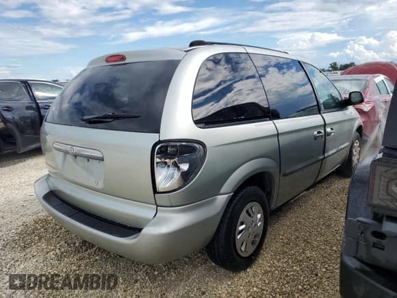 ✅ 2004 Chrysler Town & Country • VIN: 1C8GP45R54B549047 • Лот: 74229214. Опубликован ранее на Copart с пробегом 124 566 миль. Бесплатный доступ к архиву аукционных продаж из США и подробный отчёт об истории автомобиля на DreamBid. Изображение 3.