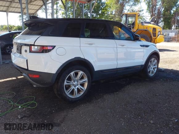 ✅ 2018 Land Rover Range Rover Evoque SE • VIN: SALVP2RX6JH272805 • Lot: 43085066. Listed on IAAI with 37,722 mi. Free auction sales archive from the USA and detailed vehicle history report at DreamBid. Image 4.