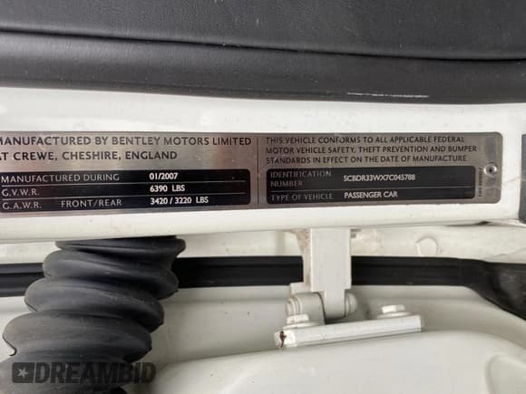 ✅ 2007 Bentley Continental GT • VIN: SCBDR33WX7C045788 • Лот: 49167365. Опубликован ранее на Copart с пробегом 33 374 миль. Бесплатный доступ к архиву аукционных продаж из США и подробный отчёт об истории автомобиля на DreamBid. Изображение 10.