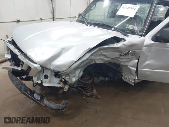 ✅ 2011 Ford Ranger XLT • VIN: 1FTKR4EE7BPB14288 • Lot: 42745544. Listed on IAAI with Not provided. Free auction sales archive from the USA and detailed vehicle history report at DreamBid. Image 6.