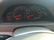 ✅ 2006 Toyota Camry STD • VIN: JTDBE30K863044266 • Лот: 71296355. Опубликован ранее на Copart с пробегом 164 375 миль. Бесплатный доступ к архиву аукционных продаж из США и подробный отчёт об истории автомобиля на DreamBid. Изображение 9.