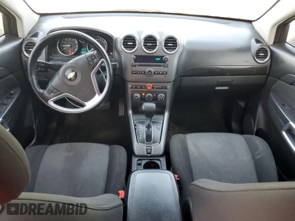 ✅ 2013 Chevrolet Captiva Sport LS • VIN: 3GNAL2EK3DS642039 • Lot: 50702325. Wystawiony na Copart z przebiegiem 227 877 mil. Bezpłatny archiwum sprzedaży aukcyjnych z USA i szczegółowy raport historii pojazdu na DreamBid. Zdjęcie 8.