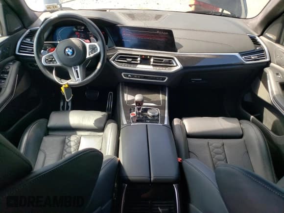 ✅ 2022 BMW X5 M • VIN: 5YMJU0C09N9K23281 • Lot: 70978304. Wystawiony na Copart z przebiegiem 16 293 mil. Bezpłatny archiwum sprzedaży aukcyjnych z USA i szczegółowy raport historii pojazdu na DreamBid. Zdjęcie 8.
