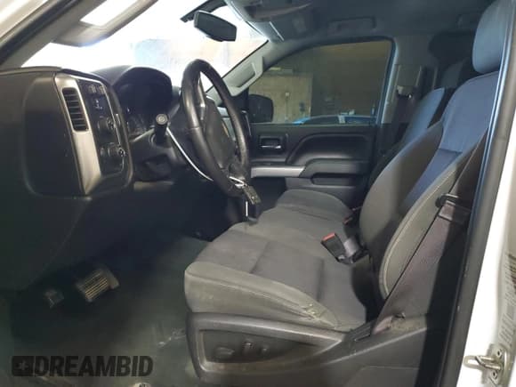 ✅ 2015 Chevrolet Silverado 2500HD LT • VIN: 1GC2KVEG1FZ129164 • Lot: 71814455. Wystawiony na Copart z przebiegiem 109 395 mil. Bezpłatny archiwum sprzedaży aukcyjnych z USA i szczegółowy raport historii pojazdu na DreamBid. Zdjęcie 7.