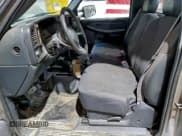 ✅ 2001 Chevrolet Silverado 2500HD • VIN: 1GCHK24U91E228041 • Lot: 94269065. Wystawiony na Copart z przebiegiem 159 267 mil. Bezpłatny archiwum sprzedaży aukcyjnych z USA i szczegółowy raport historii pojazdu na DreamBid. Zdjęcie 7.