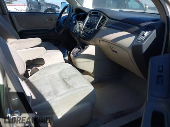 2001 Toyota Highlander с VIN JTEHF21A110036748, выставлен на аукционе IAAI как лот 42796589 с пробегом 198 258 миль миль и . История ставок и продаж доступна на DreamBid. Изображение 5.