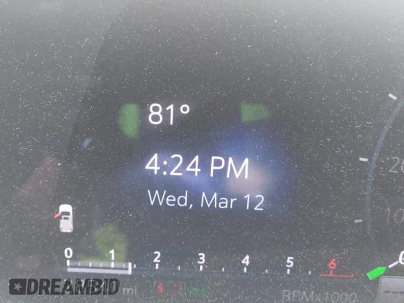 ✅ 2024 Cadillac Escalade 4WD Sport • VIN: 1GYS4EKL7RR230350 • Лот: 41775962. Опубликован ранее на IAAI с пробегом 28 540 миль. Бесплатный доступ к архиву аукционных продаж из США и подробный отчёт об истории автомобиля на DreamBid. Изображение 15.