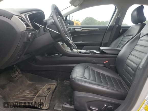 ✅ 2016 Ford Fusion SE • VIN: 3FA6P0HD1GR350685 • Lot: 84015465. Listed on Copart with 95,458 mi. Free auction sales archive from the USA and detailed vehicle history report at DreamBid. Image 7.