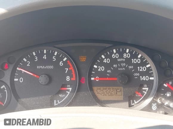 ✅ 2005 Nissan Frontier SE • VIN: 1N6AD07UX5C418604 • Lot: 43196214. Wystawiony na IAAI z przebiegiem 252 593 mil. Bezpłatny archiwum sprzedaży aukcyjnych z USA i szczegółowy raport historii pojazdu na DreamBid. Zdjęcie 7.