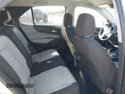 ✅ 2021 Chevrolet Equinox LT • VIN: 3GNAXKEV4ML357763 • Lot: 43329850. Wystawiony na IAAI z przebiegiem 142 624 mil. Bezpłatny archiwum sprzedaży aukcyjnych z USA i szczegółowy raport historii pojazdu na DreamBid. Zdjęcie 8.