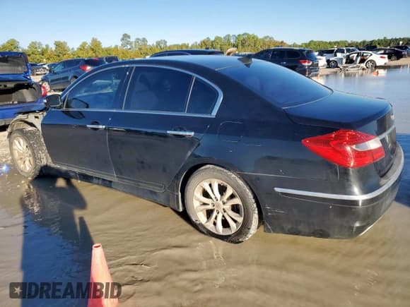 ✅ 2013 Hyundai Genesis 3.8L • VIN: KMHGC4DD5DU225101 • Лот: 90293455. Опубликован ранее на Copart с пробегом 178 169 миль. Бесплатный доступ к архиву аукционных продаж из США и подробный отчёт об истории автомобиля на DreamBid. Изображение 2.