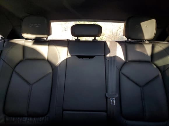 ✅ 2017 Porsche Macan GTS • VIN: WP1AG2A51HLB53808 • Lot: 91876435. Listed on Copart with 50,205 mi. Free auction sales archive from the USA and detailed vehicle history report at DreamBid. Image 10.