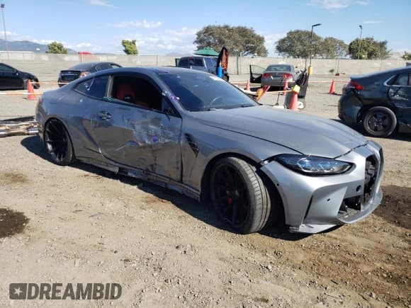 ✅ 2022 BMW M4 Competition xDrive • VIN: WBS43AZ01NCK99479 • Lot: 46399964. Listed on Copart with 7,435 mi. Free auction sales archive from the USA and detailed vehicle history report at DreamBid. Image 4.