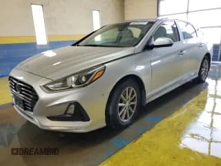 ✅ 2018 Hyundai Sonata SE • VIN: 5NPE24AFXJH711123 • Lot: 71975495. Wystawiony na Copart z przebiegiem 93 748 mil. Bezpłatny archiwum sprzedaży aukcyjnych z USA i szczegółowy raport historii pojazdu na DreamBid. Zdjęcie 1.