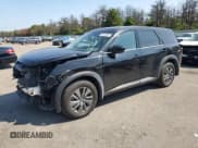 ✅ 2024 Nissan Pathfinder S • VIN: 5N1DR3AC5RC316602 • Lot: 68139305. Wystawiony na Copart z przebiegiem 10 804 mil. Bezpłatny archiwum sprzedaży aukcyjnych z USA i szczegółowy raport historii pojazdu na DreamBid. Zdjęcie 1.
