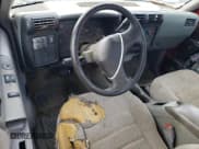 ✅ 1994 Chevrolet S-10 LS • VIN: 1GCCS19W2R8100166 • Лот: 88144695. Опубликован ранее на Copart с пробегом 277 864 миль. Бесплатный доступ к архиву аукционных продаж из США и подробный отчёт об истории автомобиля на DreamBid. Изображение 8.