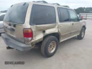 ✅ 2000 Ford Explorer XLS • VIN: 1FMZU62X8YZC22488 • Lot: 42823597. Wystawiony na IAAI z przebiegiem 184 165 mil. Bezpłatny archiwum sprzedaży aukcyjnych z USA i szczegółowy raport historii pojazdu na DreamBid. Zdjęcie 4.