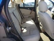 ✅ 2006 Saturn VUE • VIN: 5GZCZ53416S841870 • Lot: 46450895. Wystawiony na Copart z przebiegiem 172 028 mil. Bezpłatny archiwum sprzedaży aukcyjnych z USA i szczegółowy raport historii pojazdu na DreamBid. Zdjęcie 11.