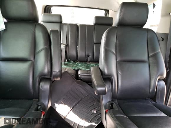 ✅ 2012 Chevrolet Suburban LTZ • VIN: 1GNSKKE70CR189504 • Lot: 69756674. Wystawiony na Copart z przebiegiem Nie podano. Bezpłatny archiwum sprzedaży aukcyjnych z USA i szczegółowy raport historii pojazdu na DreamBid. Zdjęcie 10.