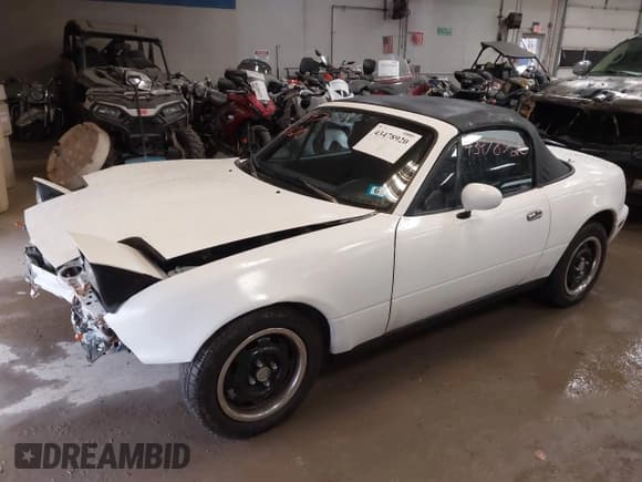 ✅ 1991 Mazda MX-5 Miata Special Edition • VIN: JM1NA3511M1239305 • Лот: 43478920. Опубликован ранее на IAAI с пробегом 174 935 миль. Бесплатный доступ к архиву аукционных продаж из США и подробный отчёт об истории автомобиля на DreamBid. Изображение 2.