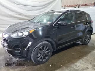 ✅ 2020 Kia Sportage S • VIN: KNDP6CAC4L7719688 • Lot: 70256945. Wystawiony na Copart z przebiegiem 88 600 mil. Bezpłatny archiwum sprzedaży aukcyjnych z USA i szczegółowy raport historii pojazdu na DreamBid. Zdjęcie 1.