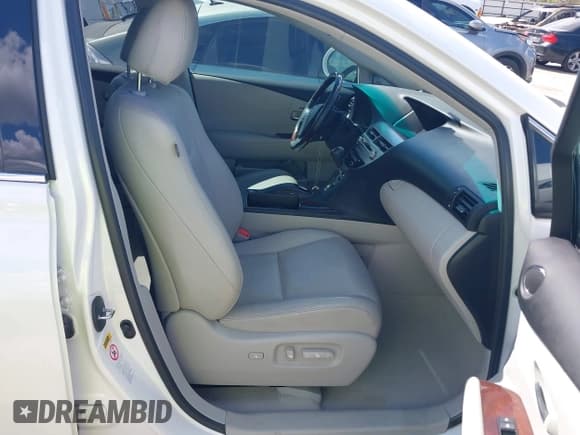 ✅ 2010 Lexus RX 350 • VIN: 2T2ZK1BA8AC015569 • Лот: 43481474. Опубликован ранее на IAAI с пробегом 112 232 миль. Бесплатный доступ к архиву аукционных продаж из США и подробный отчёт об истории автомобиля на DreamBid. Изображение 5.