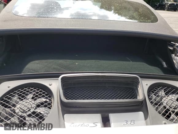 ✅ 2019 Porsche 911 Turbo • VIN: WP0CD2A99KS144244 • Лот: 63460905. Опубликован ранее на Copart с пробегом 38 116 миль. Бесплатный доступ к архиву аукционных продаж из США и подробный отчёт об истории автомобиля на DreamBid. Изображение 11.