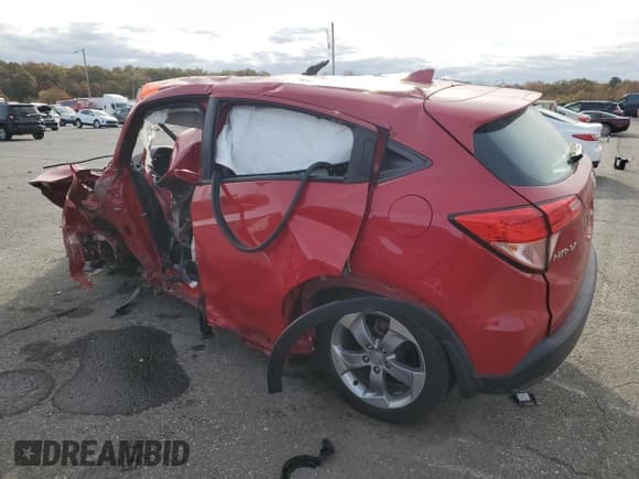 ✅ 2018 Honda HR-V LX • VIN: 3CZRU6H38JG718545 • Лот: 89479685. Опубликован ранее на Copart с пробегом Не указан. Бесплатный доступ к архиву аукционных продаж из США и подробный отчёт об истории автомобиля на DreamBid. Изображение 2.