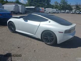 ✅ 2023 Nissan Z Performance • VIN: JN1BZ4BH4PM311977 • Lot: 43159962. Wystawiony na IAAI z przebiegiem 1 020 mil. Bezpłatny archiwum sprzedaży aukcyjnych z USA i szczegółowy raport historii pojazdu na DreamBid. Zdjęcie 3.