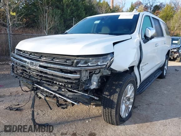 ✅ 2023 Chevrolet Suburban Premier • VIN: 1GNSKFKD4PR540034 • Lot: 43798357. Listed on IAAI with 62,961 mi. Free auction sales archive from the USA and detailed vehicle history report at DreamBid. Image 18.