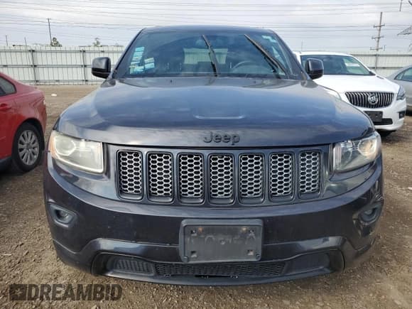 ✅ 2015 Jeep Grand Cherokee Laredo • VIN: 1C4RJFAG3FC661242 • Lot: 82457585. Listed on Copart with 188,717 mi. Free auction sales archive from the USA and detailed vehicle history report at DreamBid. Image 5.