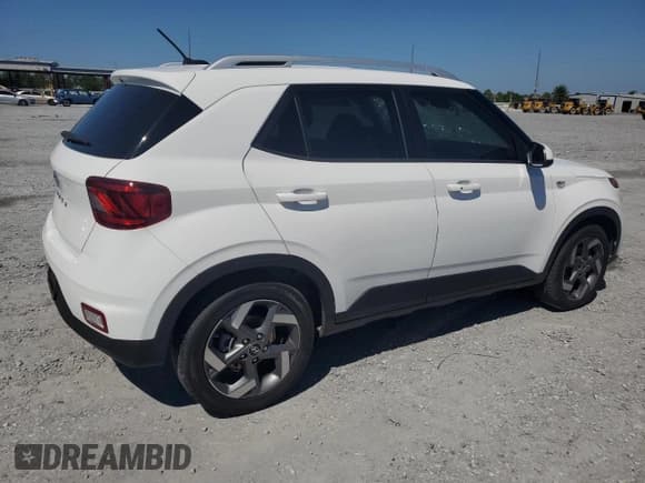 ✅ 2025 Hyundai Venue SEL • VIN: KMHRC8A39SU371638 • Лот: 81262885. Опубликован ранее на Copart с пробегом 12 557 миль. Бесплатный доступ к архиву аукционных продаж из США и подробный отчёт об истории автомобиля на DreamBid. Изображение 3.