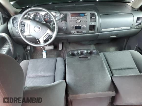 ✅ 2013 Chevrolet Silverado 1500 LT • VIN: 1GCRKSE75DZ268451 • Lot: 64469344. Listed on Copart with 191,719 mi. Free auction sales archive from the USA and detailed vehicle history report at DreamBid. Image 8.