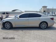 ✅ 2014 Lexus LS 460 L • VIN: JTHGL5EF8E5053392 • Lot: 42456205. Listed on IAAI with 136,032 mi. Free auction sales archive from the USA and detailed vehicle history report at DreamBid. Image 14.