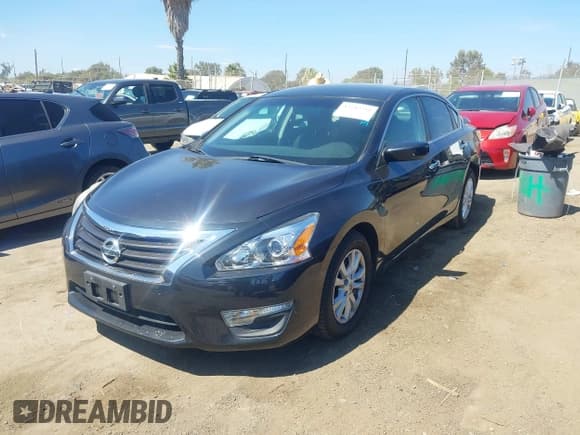 ✅ 2014 Nissan Altima SL • VIN: 1N4AL3AP5EN250892 • Lot: 43242751. Listed on IAAI with 141,154 mi. Free auction sales archive from the USA and detailed vehicle history report at DreamBid. Image 2.