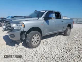 ✅ 2024 Ram 2500 Laramie • VIN: 3C6UR5FL0RG143648 • Lot: 92270895. Listed on Copart with Not provided. Free auction sales archive from the USA and detailed vehicle history report at DreamBid. Image 1.