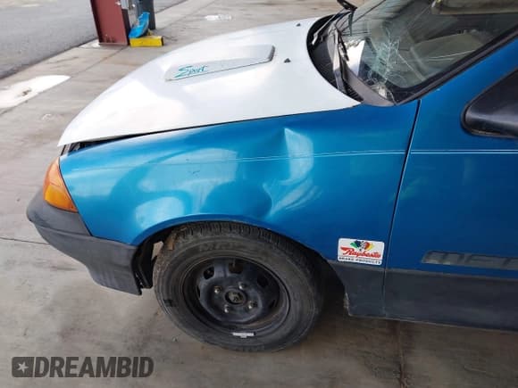 ✅ 1990 Geo Metro • VIN: 2C1MS2469L6015529 • Lot: 41902168. Wystawiony na IAAI z przebiegiem 95 772 mil. Bezpłatny archiwum sprzedaży aukcyjnych z USA i szczegółowy raport historii pojazdu na DreamBid. Zdjęcie 14.