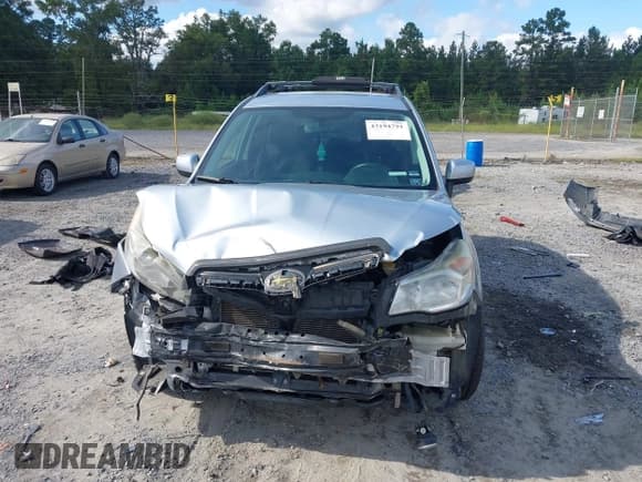 ✅ 2014 Subaru Forester Premium • VIN: JF2SJACC8EG449024 • Lot: 43194791. Listed on IAAI with Not provided. Free auction sales archive from the USA and detailed vehicle history report at DreamBid. Image 6.